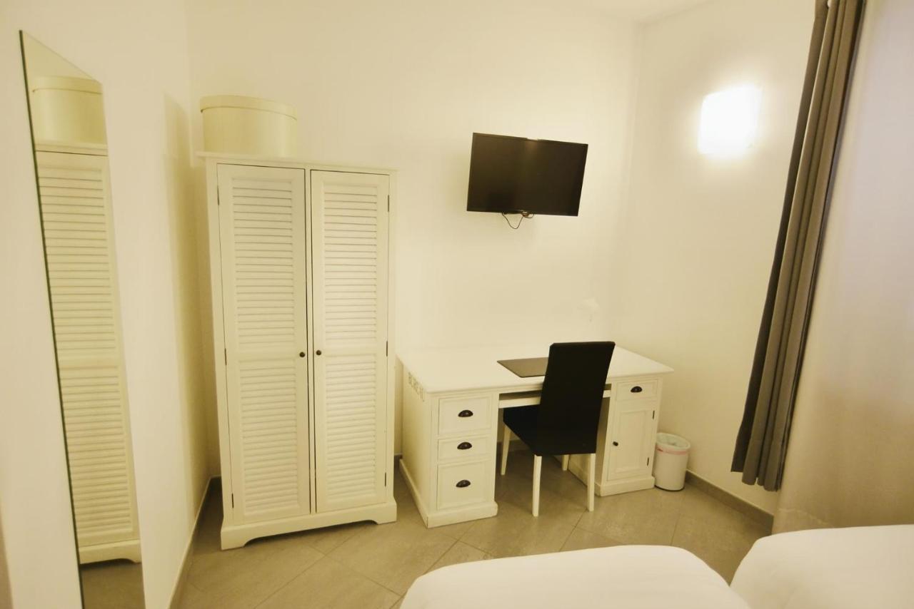 La Terrazza Vercelli Bed & Charme מראה חיצוני תמונה