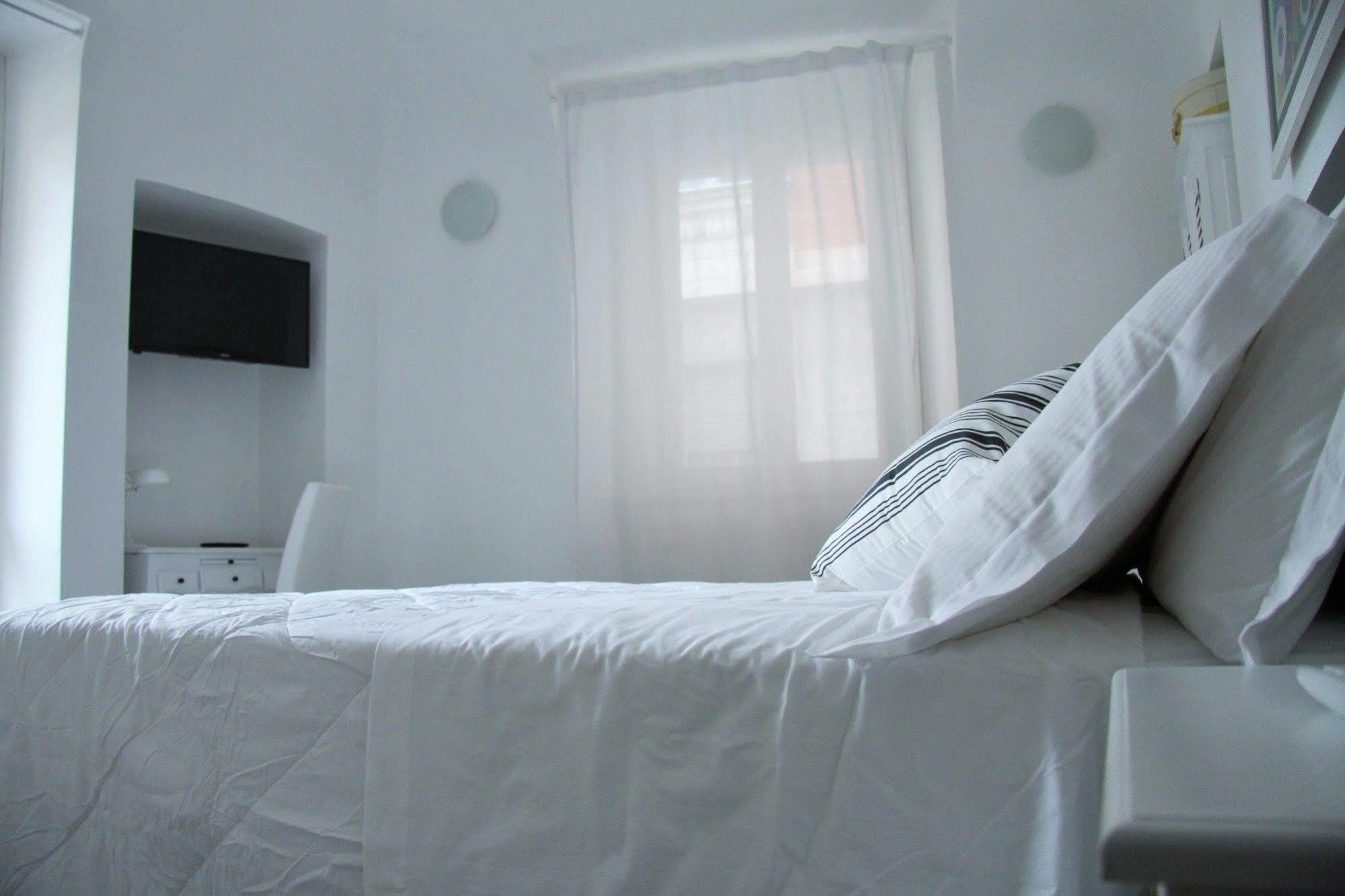 La Terrazza Vercelli Bed & Charme מראה חיצוני תמונה
